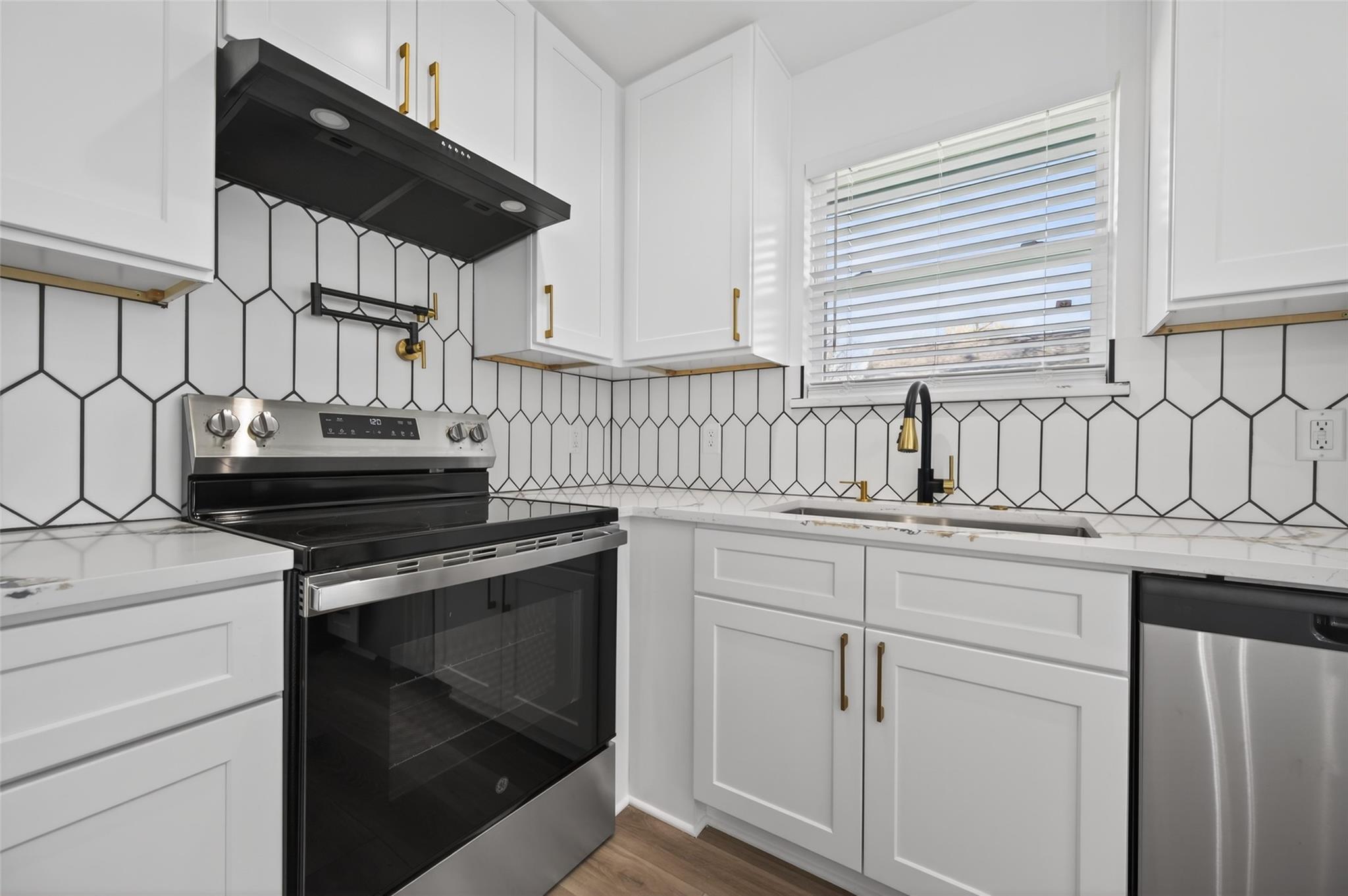 512 W Jefferson Street