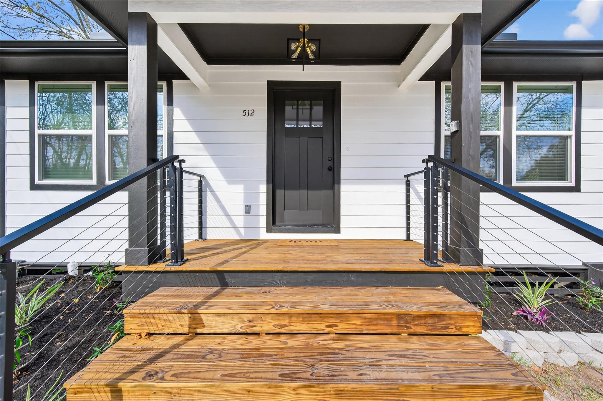 512 W Jefferson Street