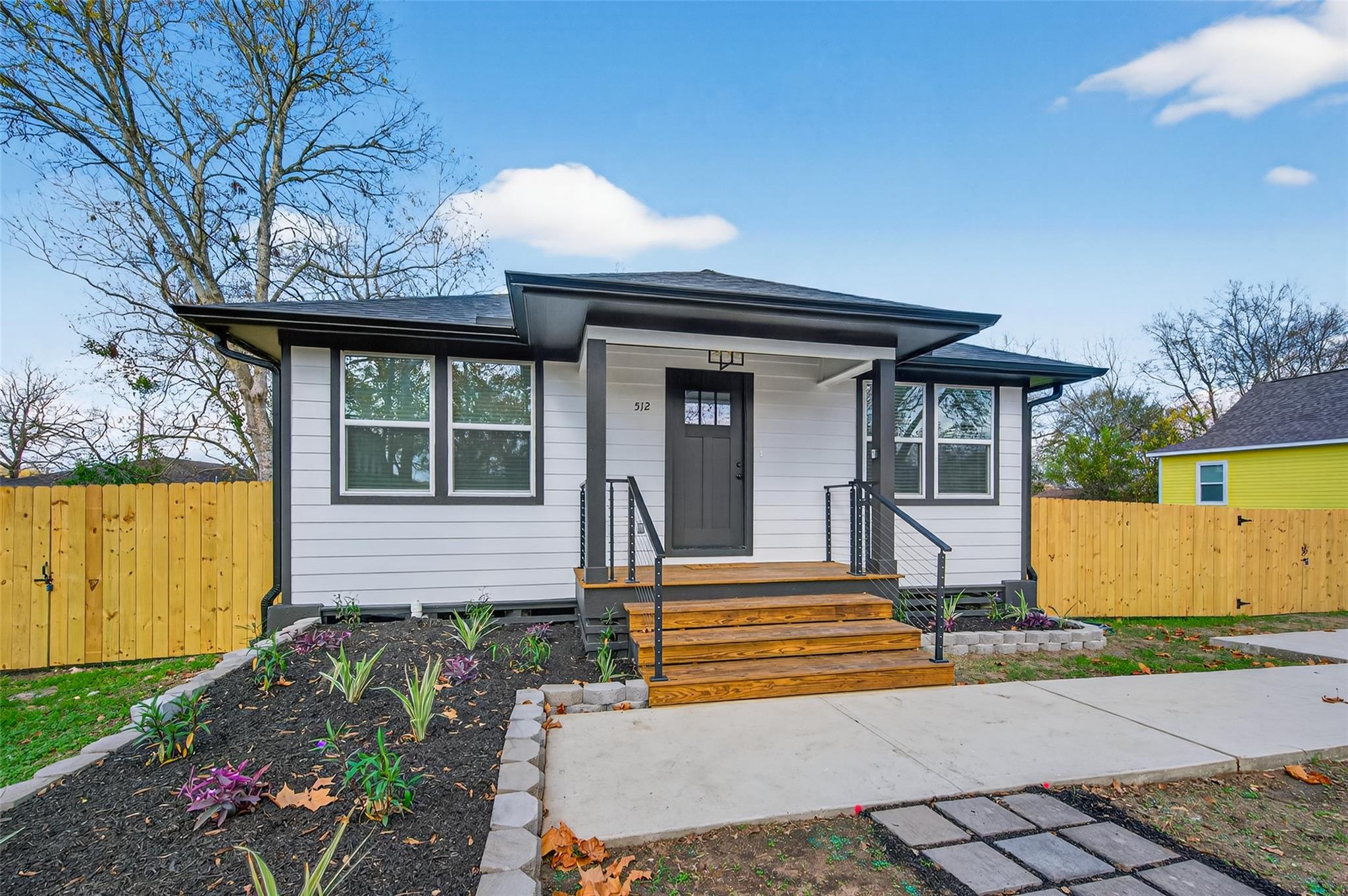 512 W Jefferson Street