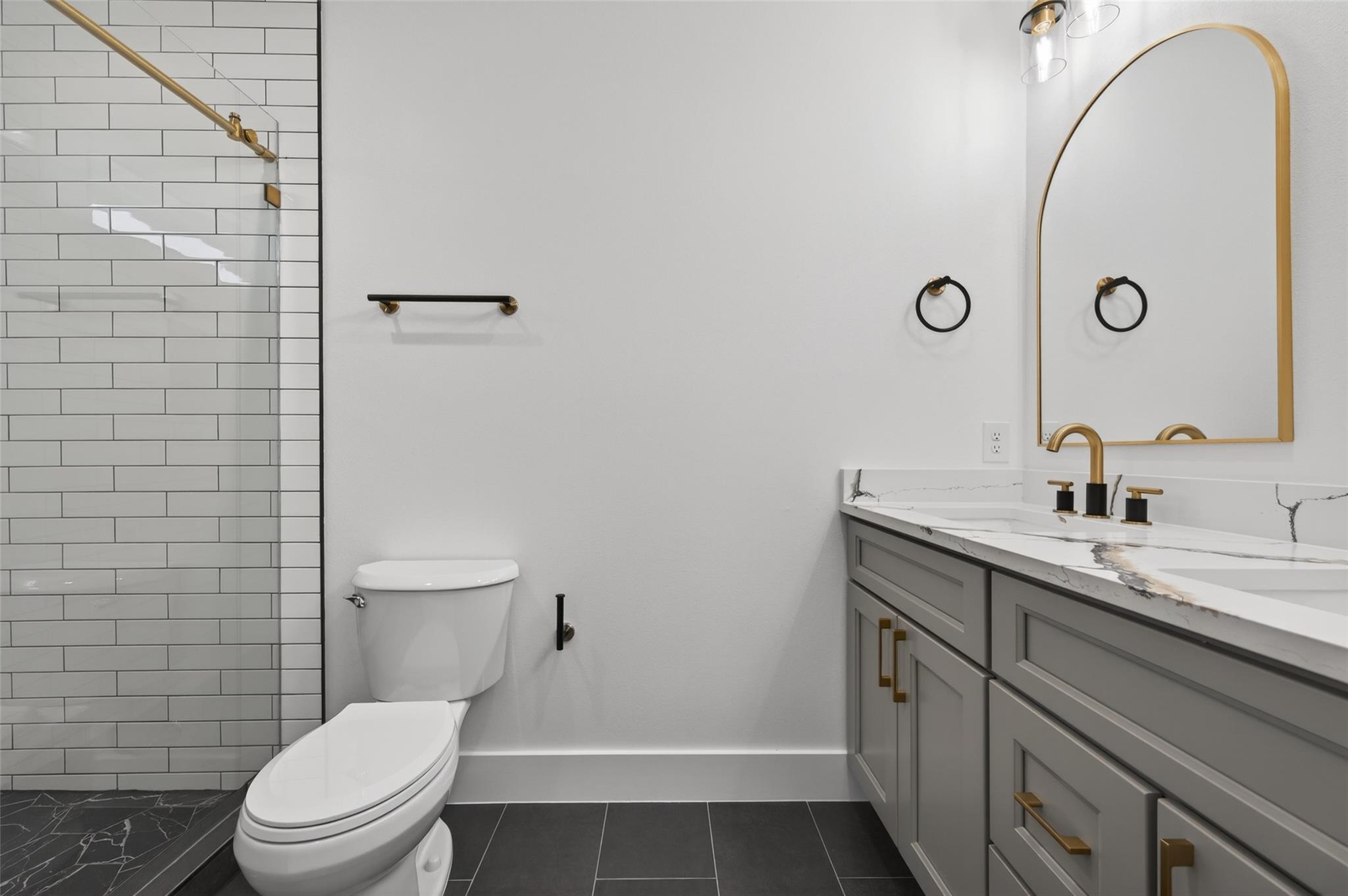 512 W Jefferson Street