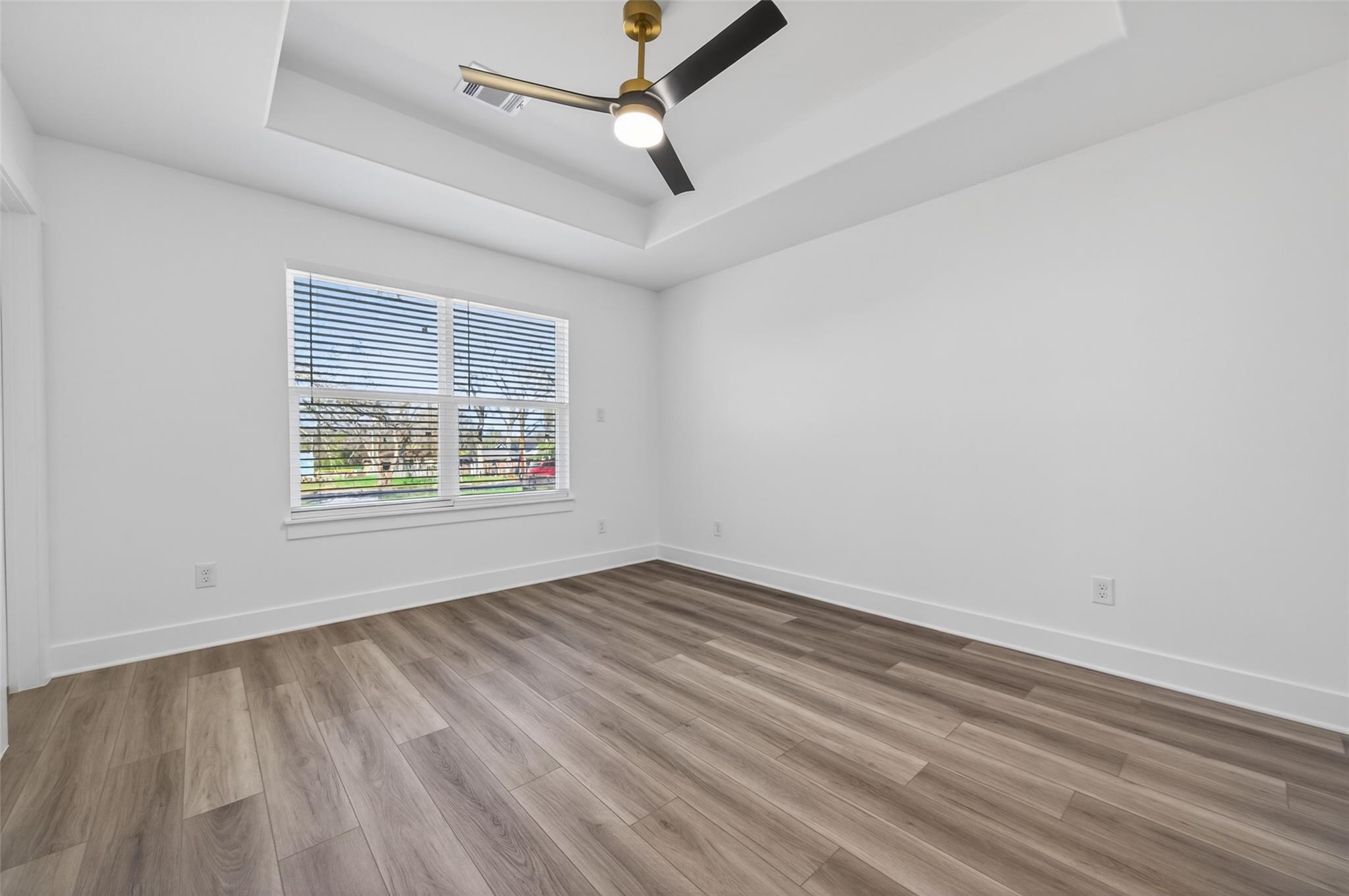 512 W Jefferson Street