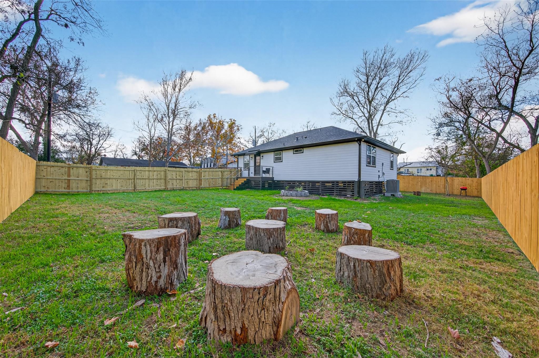 512 W Jefferson Street