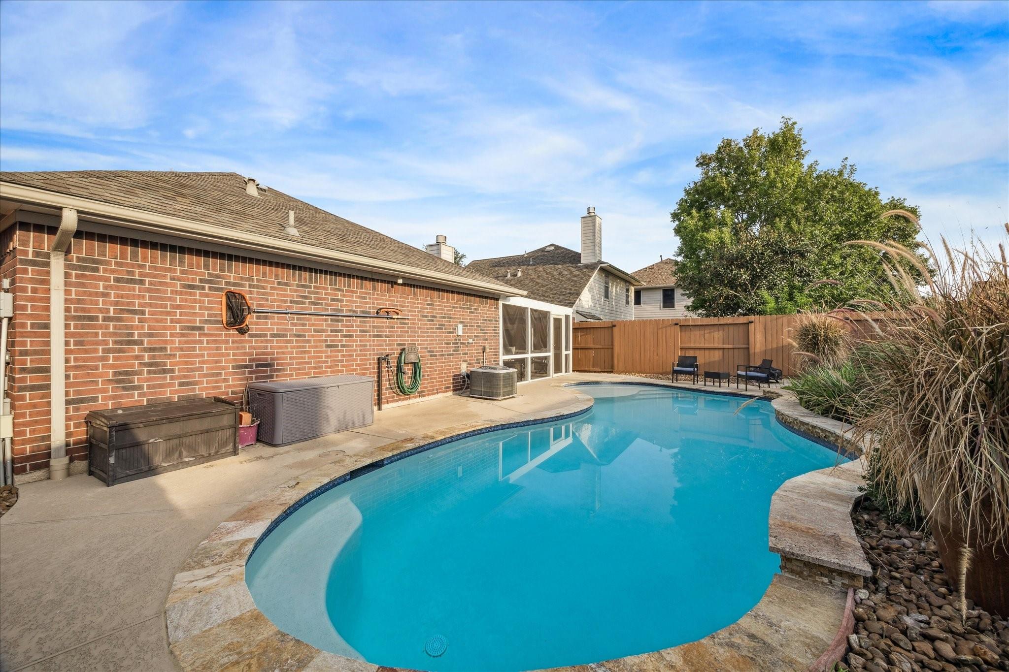 107 Rocky Cove Lane, Dickinson