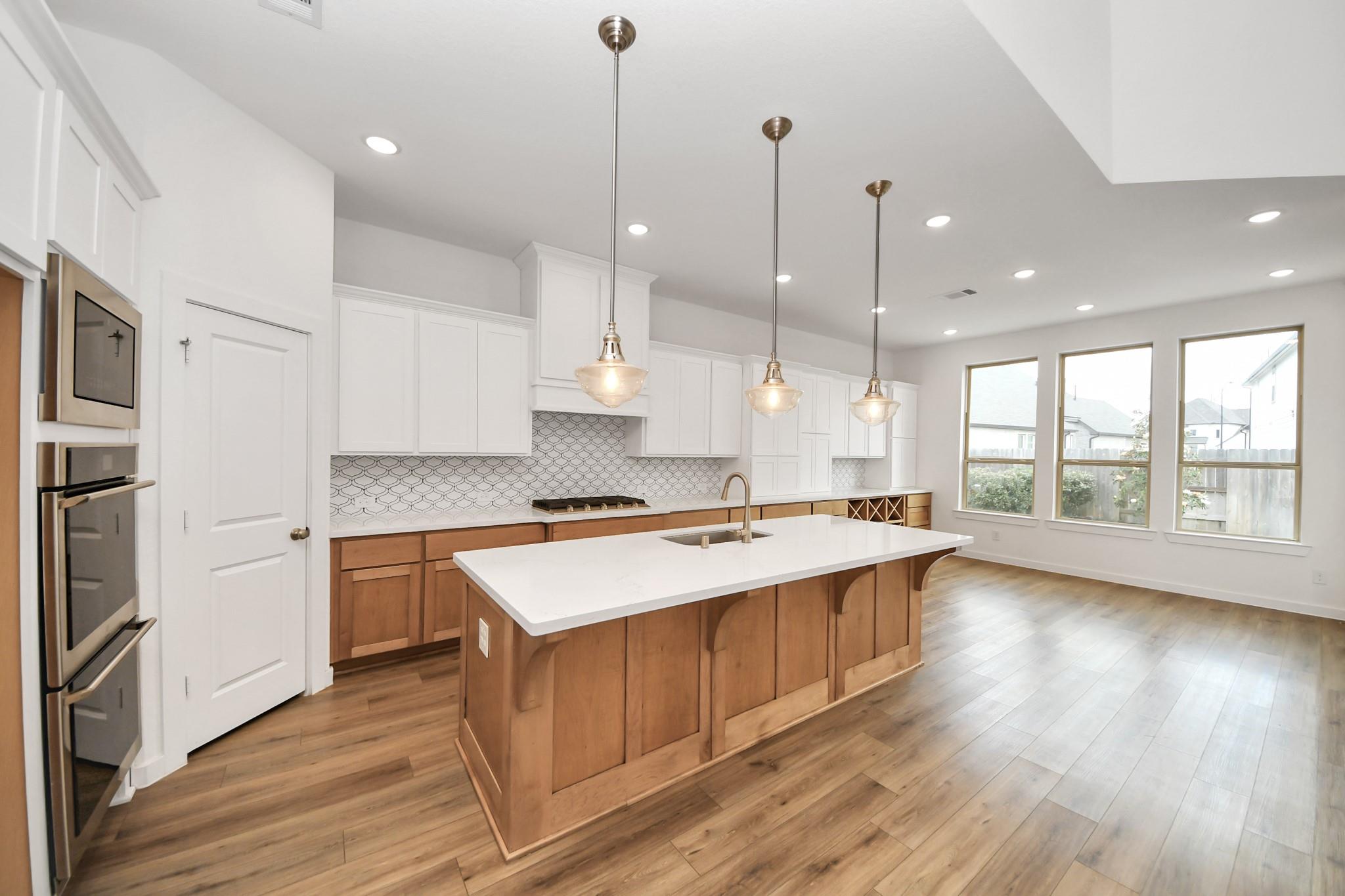 7410 Blue Finch Lane