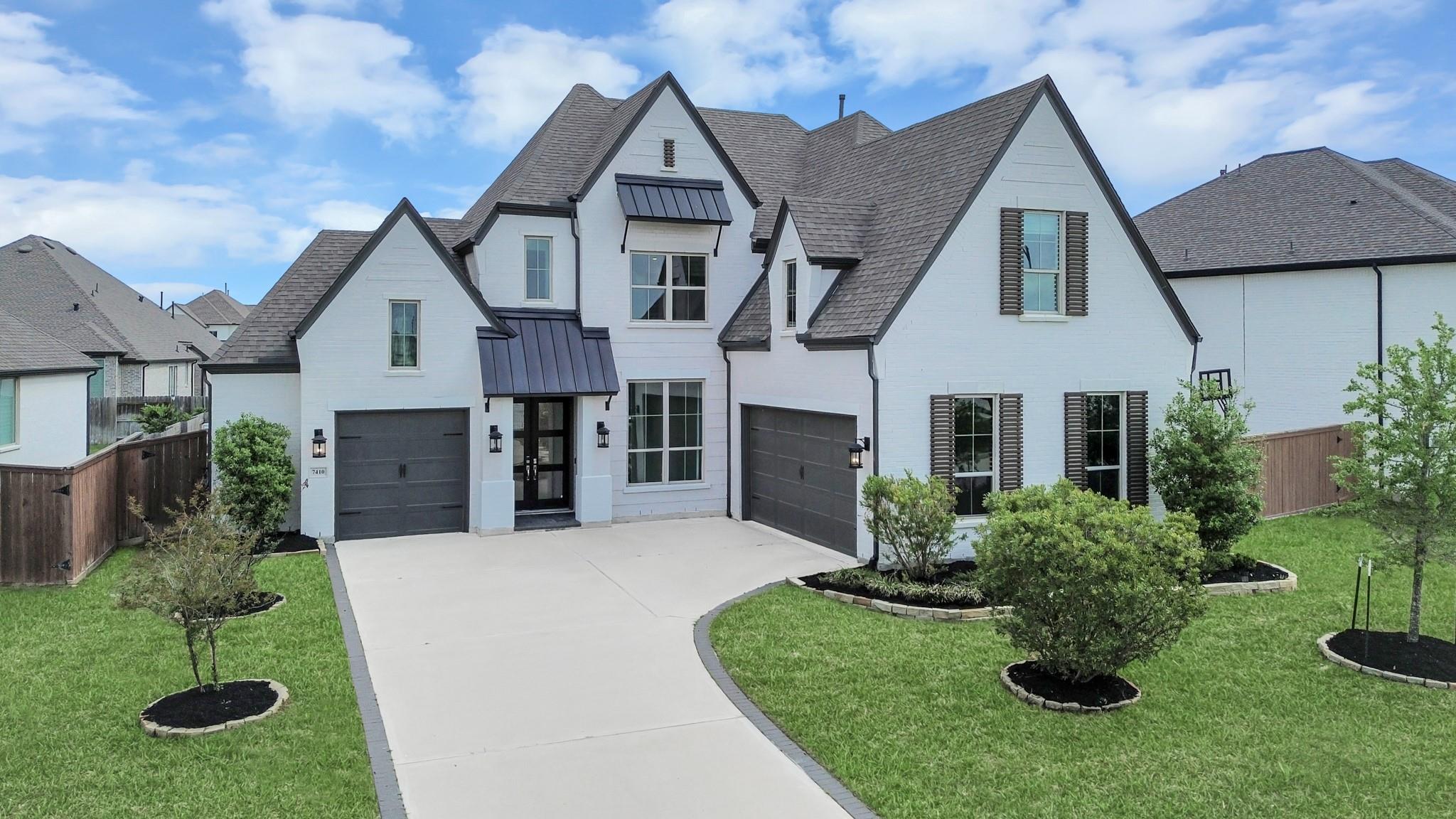 7410 Blue Finch Lane