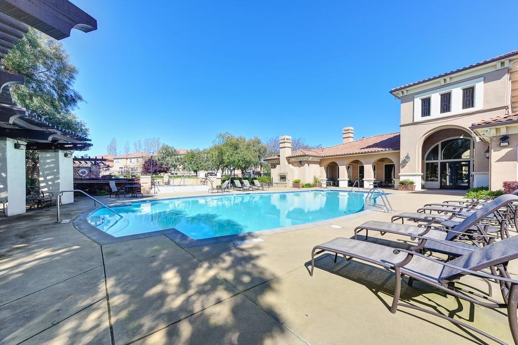 4800 Westlake Parkway 502