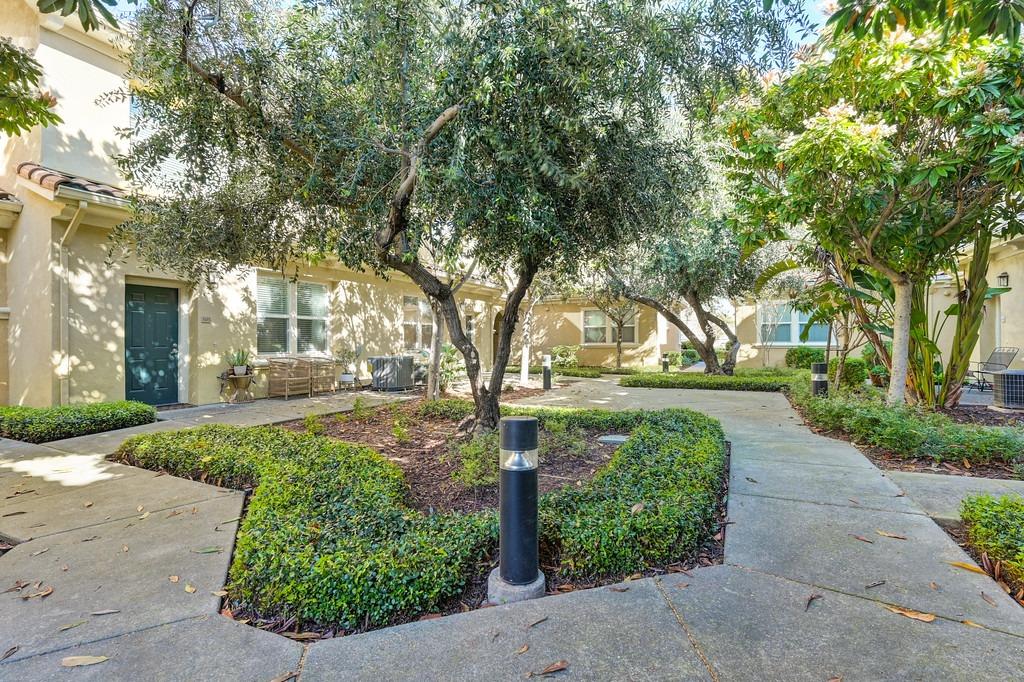 4800 Westlake Parkway 502