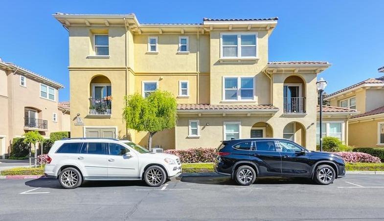 4800 Westlake Parkway 502