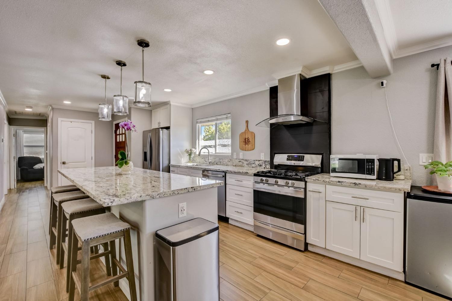 1325 Keeney Way
