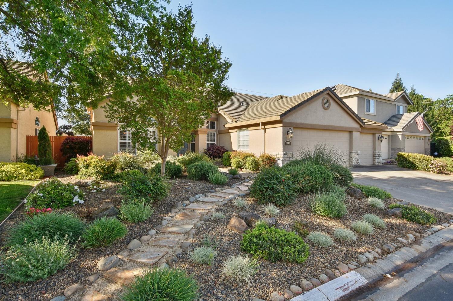 5115 Whisper Oaks Lane