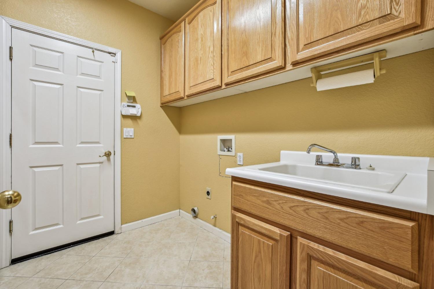 5115 Whisper Oaks Lane