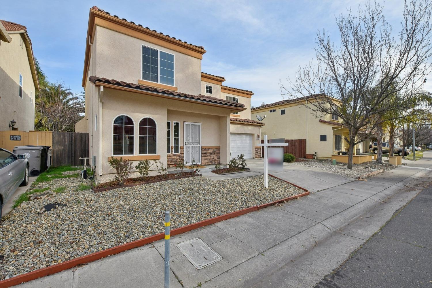 2960 Flora Springs Way