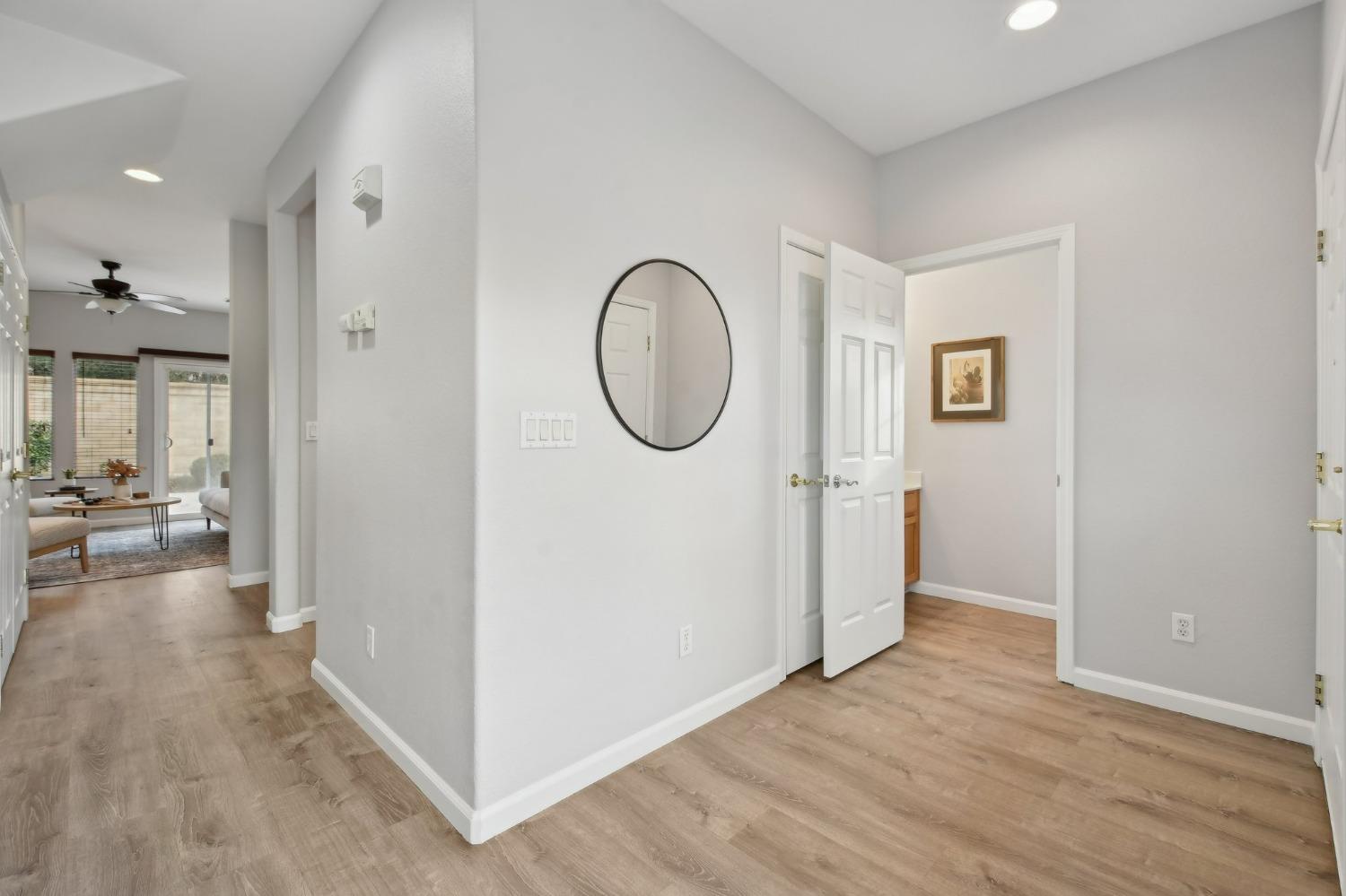 2960 Flora Springs Way