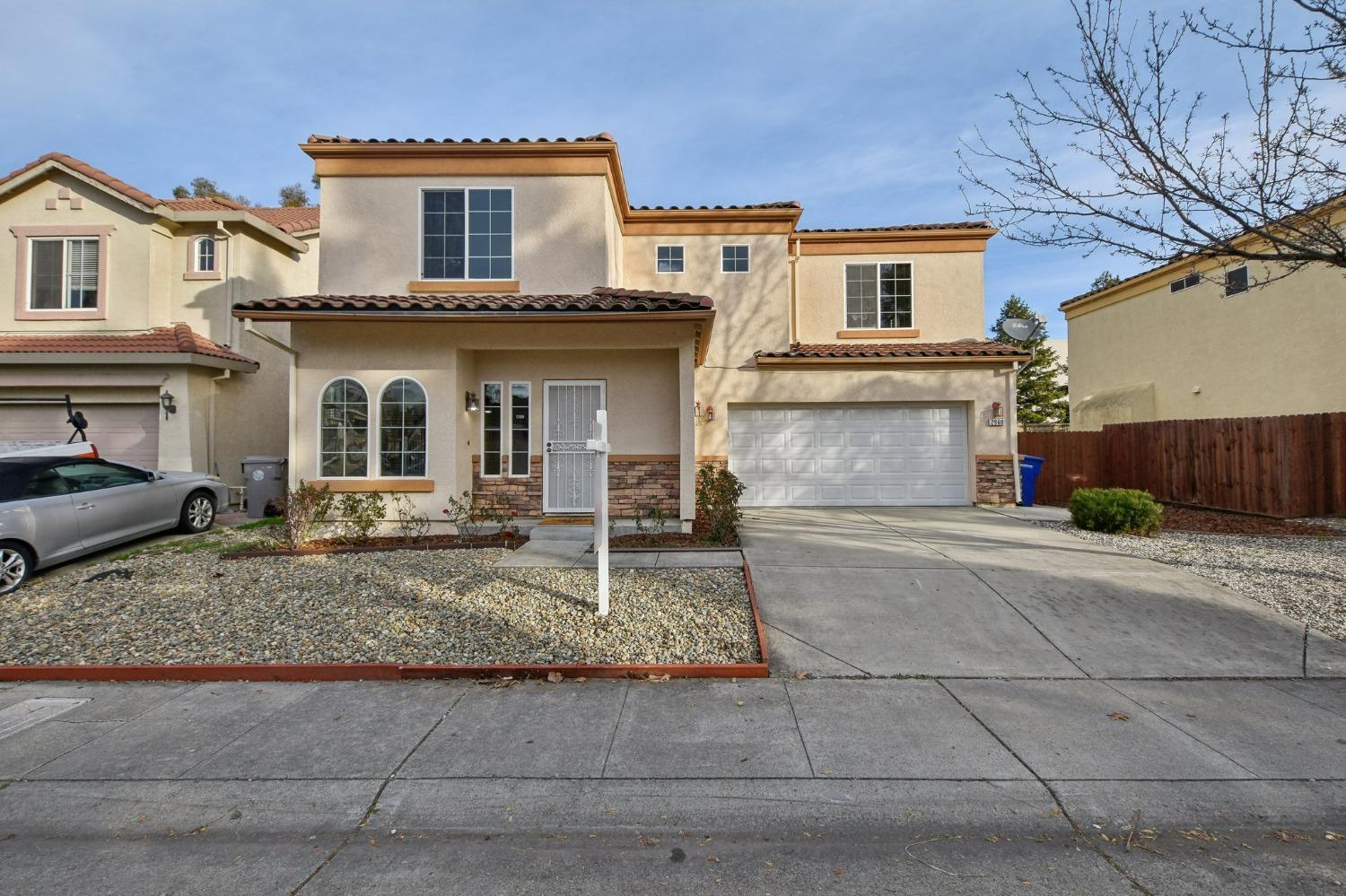 2960 Flora Springs Way