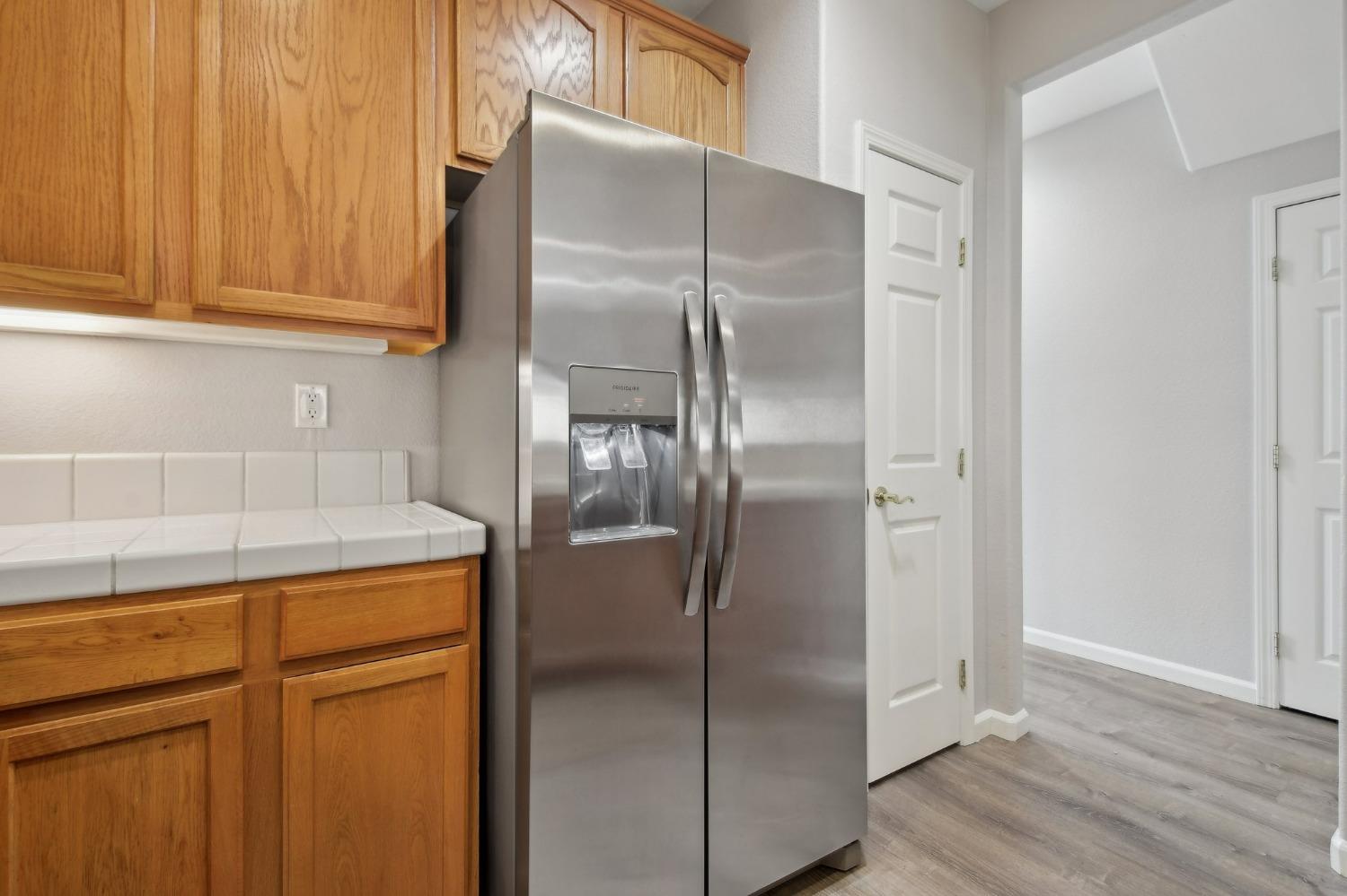 2960 Flora Springs Way