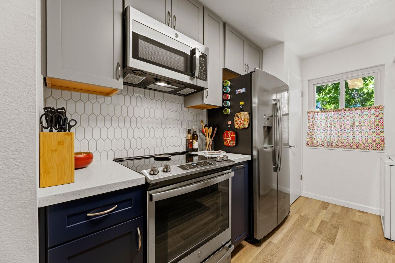 1008 P Street 3