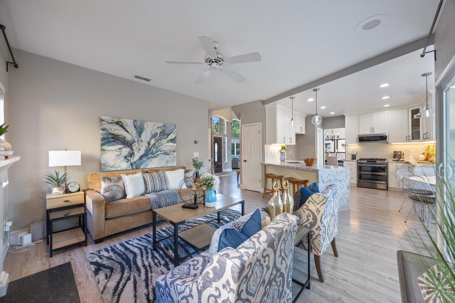 5401 Casa Grande Avenue