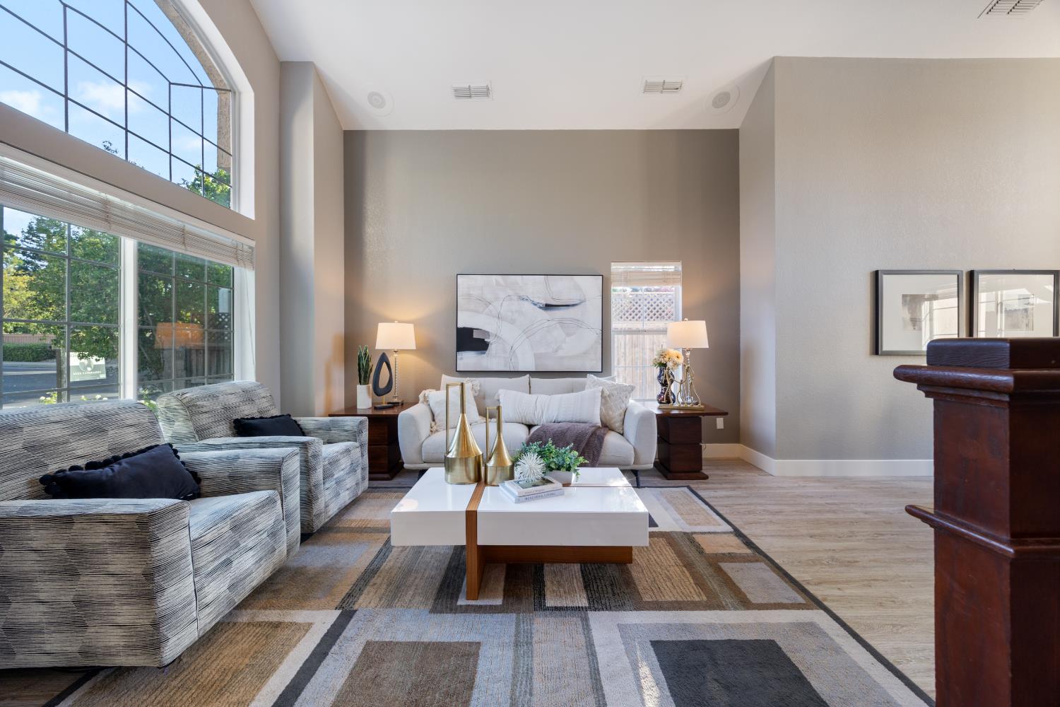 5401 Casa Grande Avenue