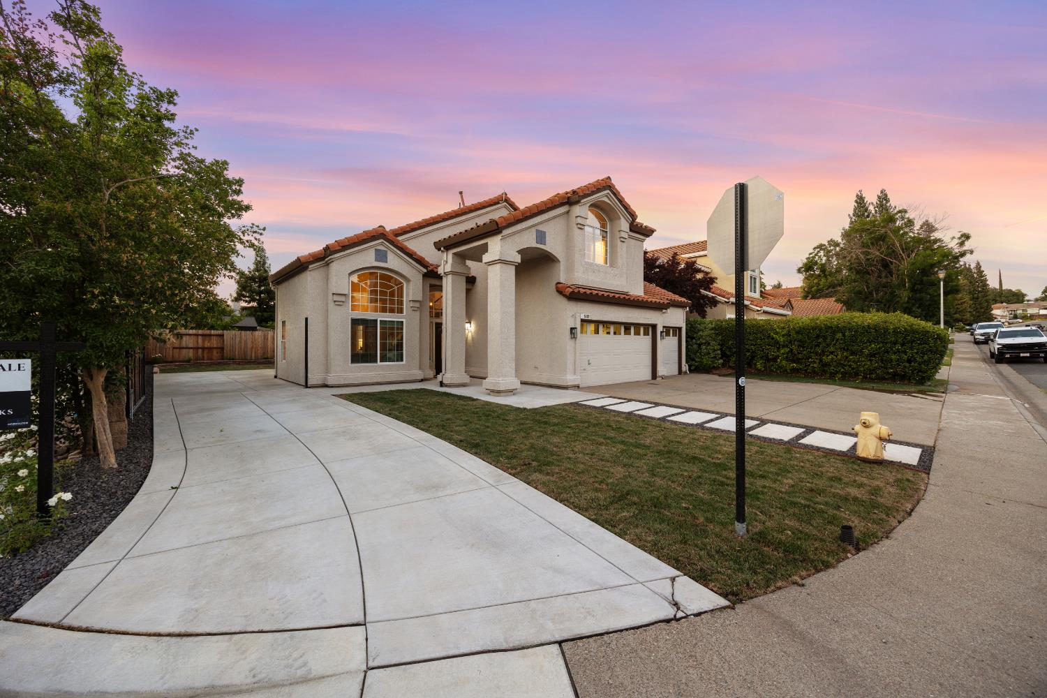 5401 Casa Grande Avenue