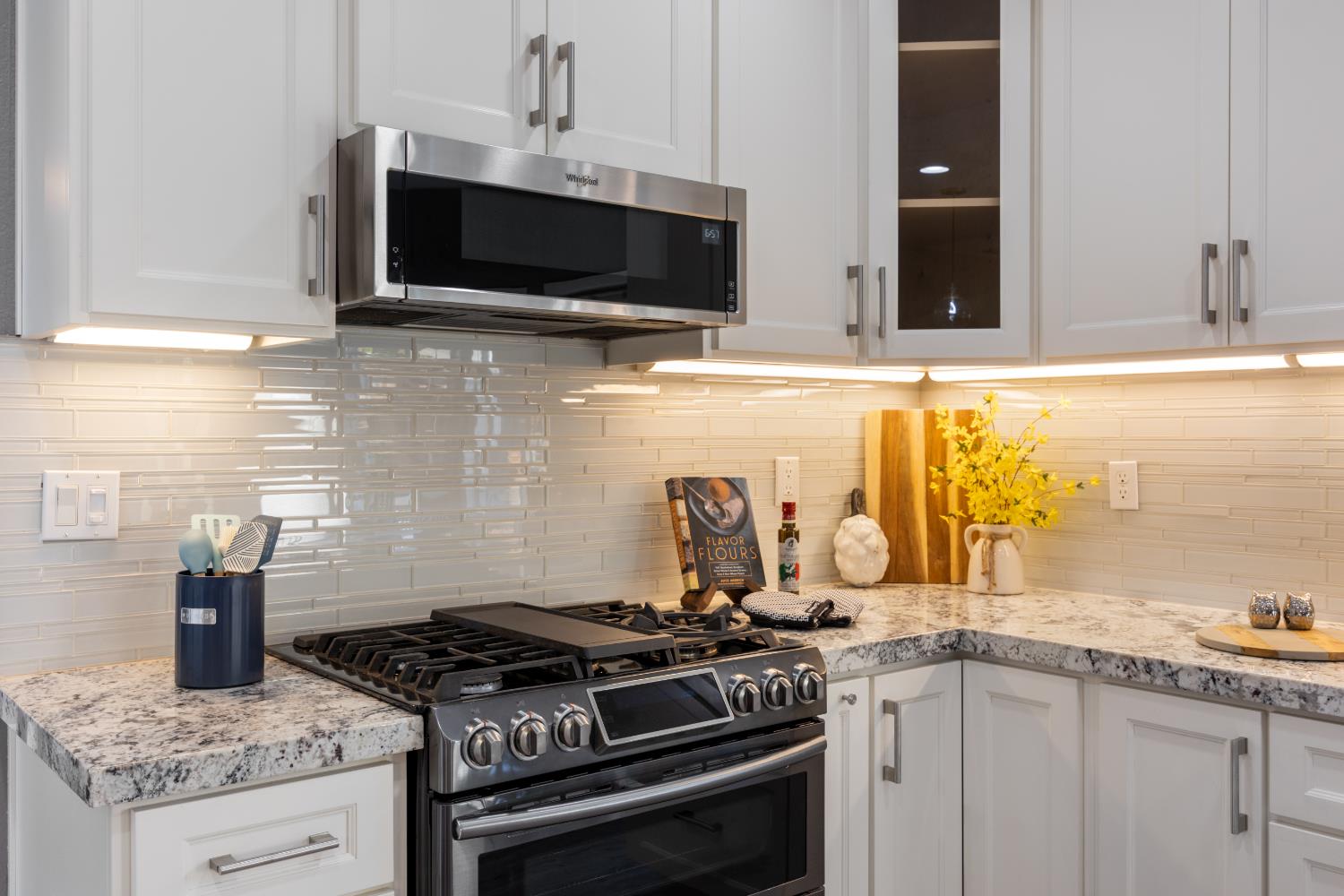 5401 Casa Grande Avenue