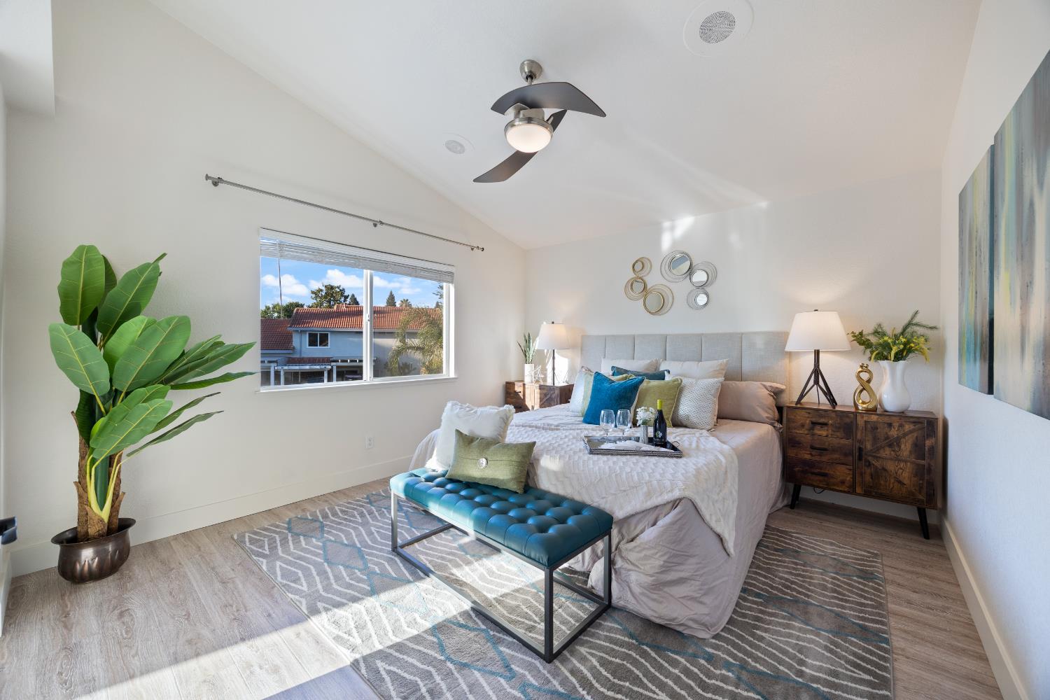 5401 Casa Grande Avenue