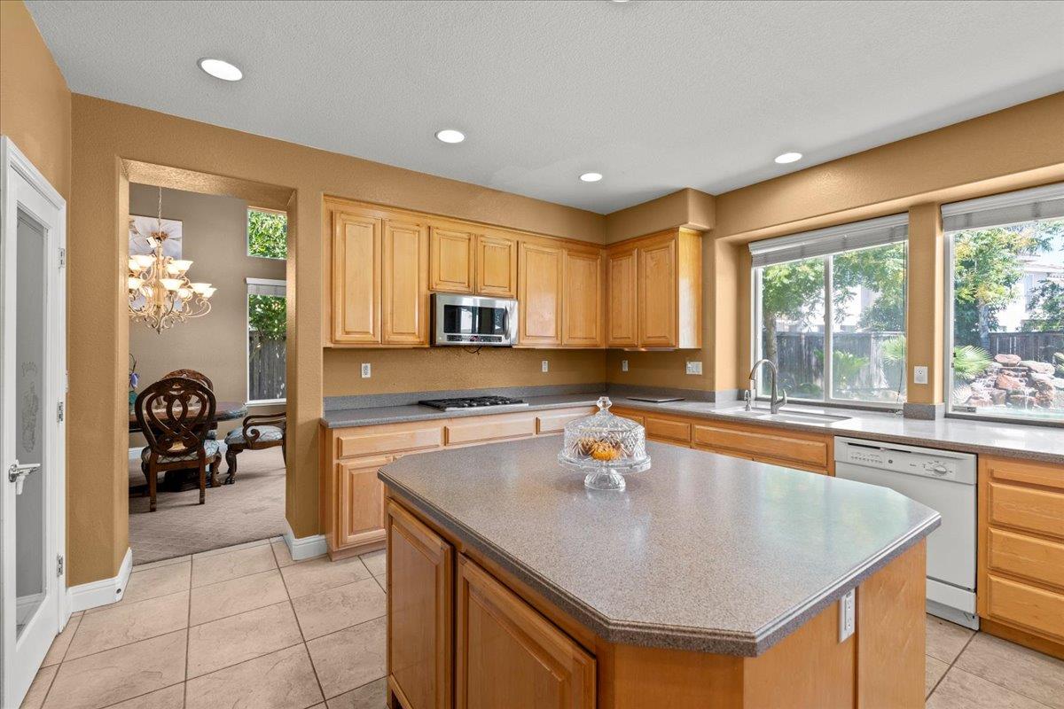 4860 Blackrock Drive