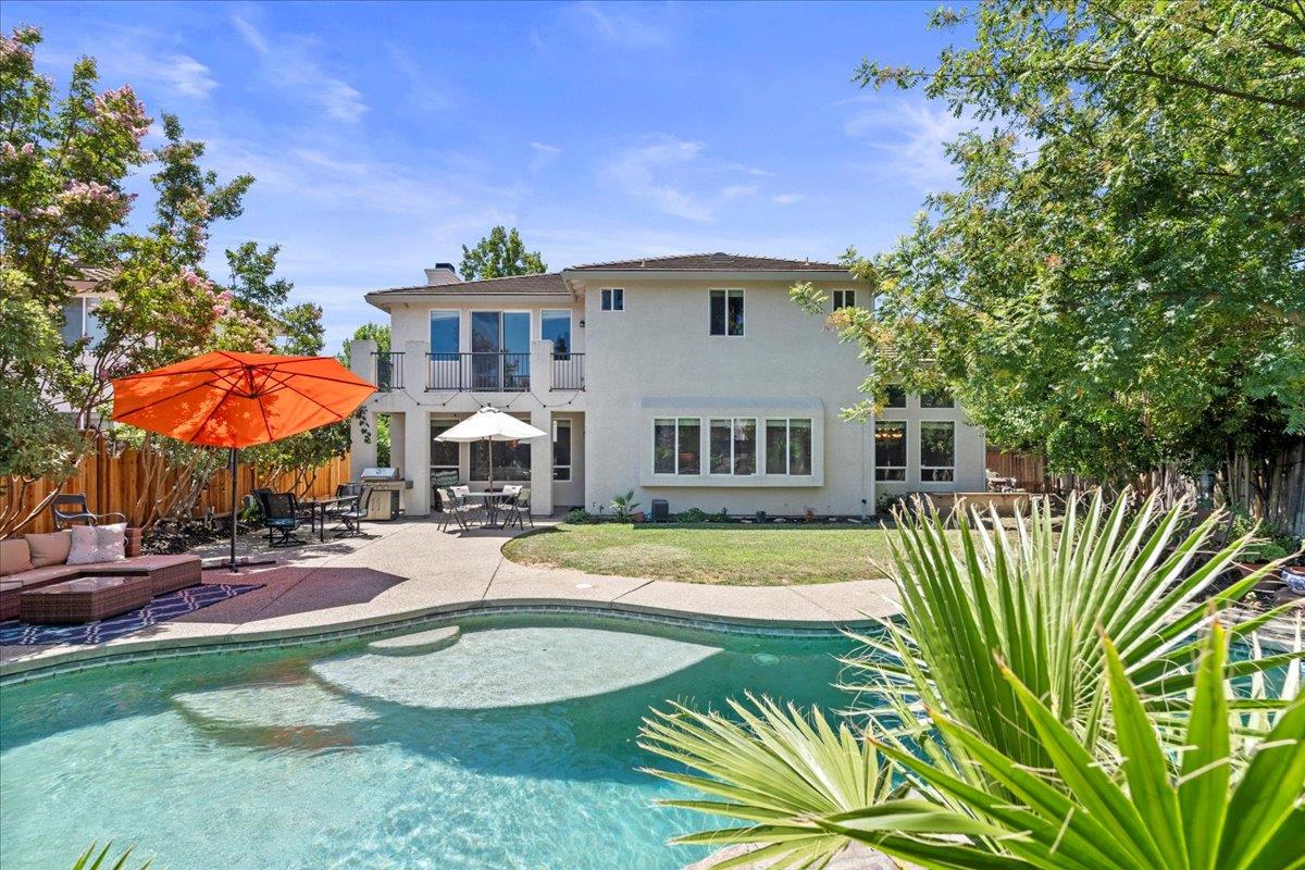 4860 Blackrock Drive