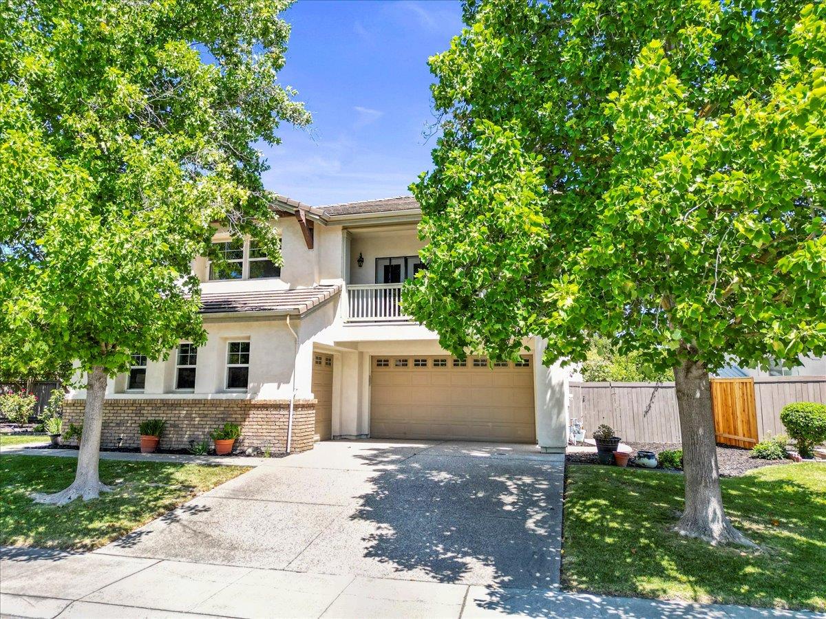 4860 Blackrock Drive