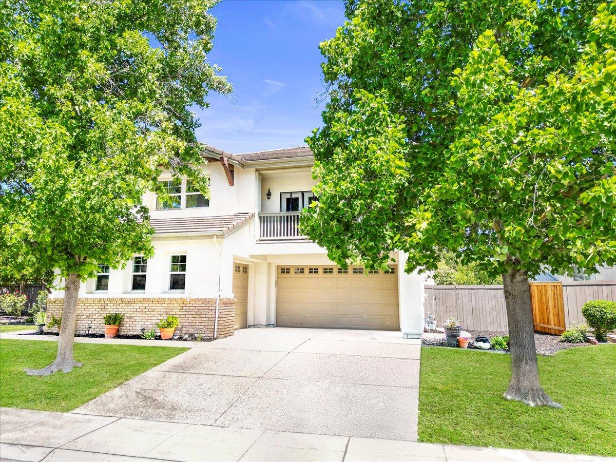 4860 Blackrock Drive