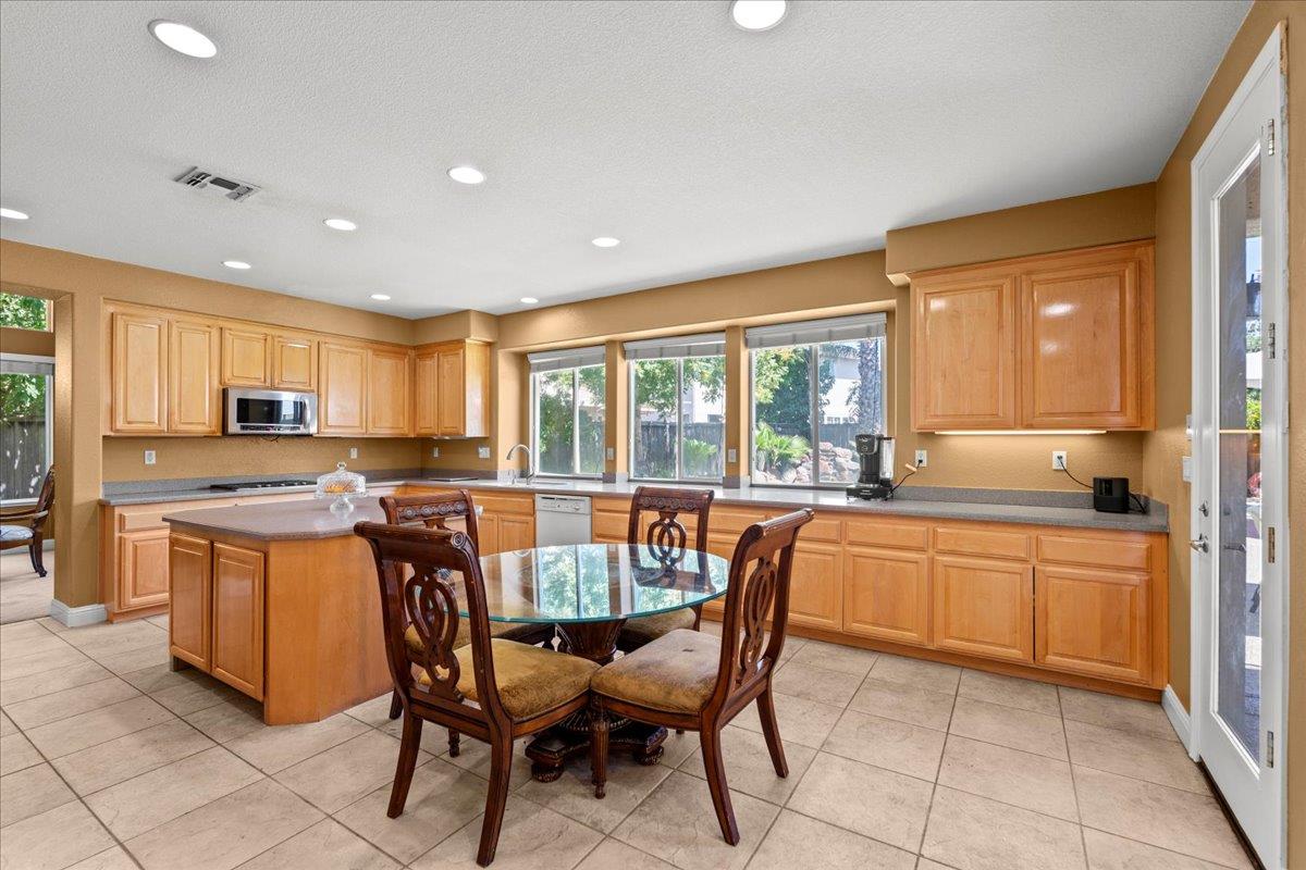 4860 Blackrock Drive