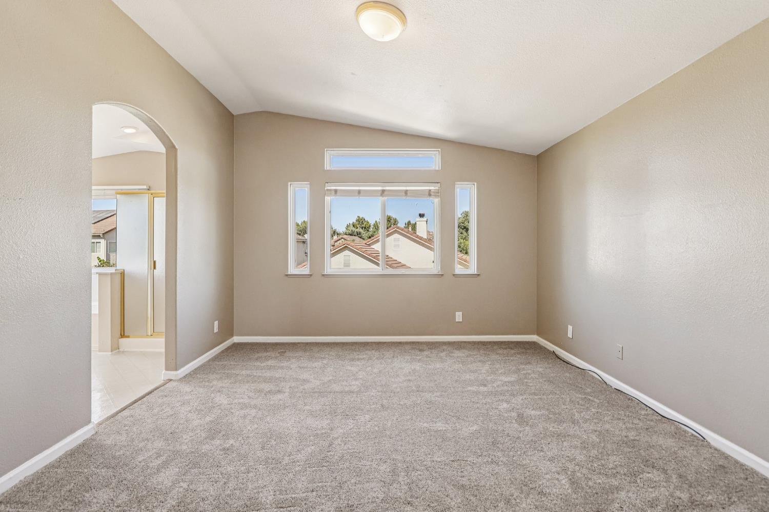 10599 Rubicon Avenue