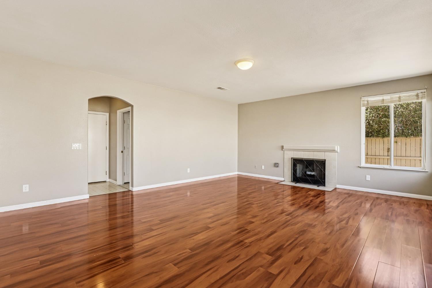 10599 Rubicon Avenue