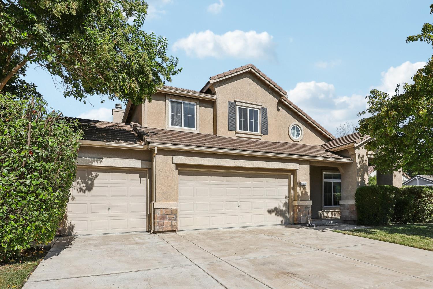 10599 Rubicon Avenue