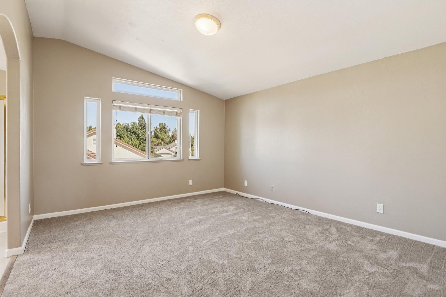 10599 Rubicon Avenue