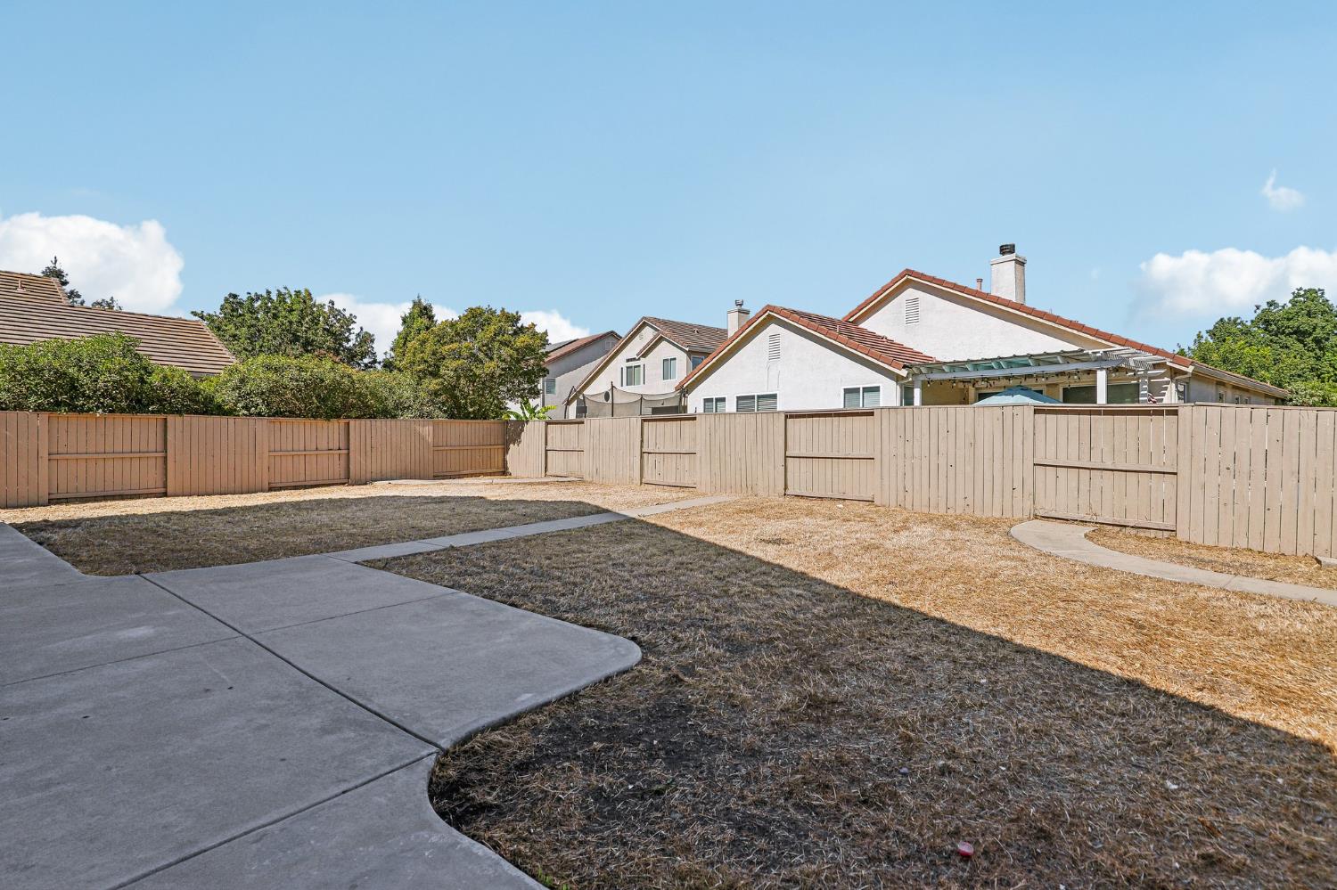 10599 Rubicon Avenue