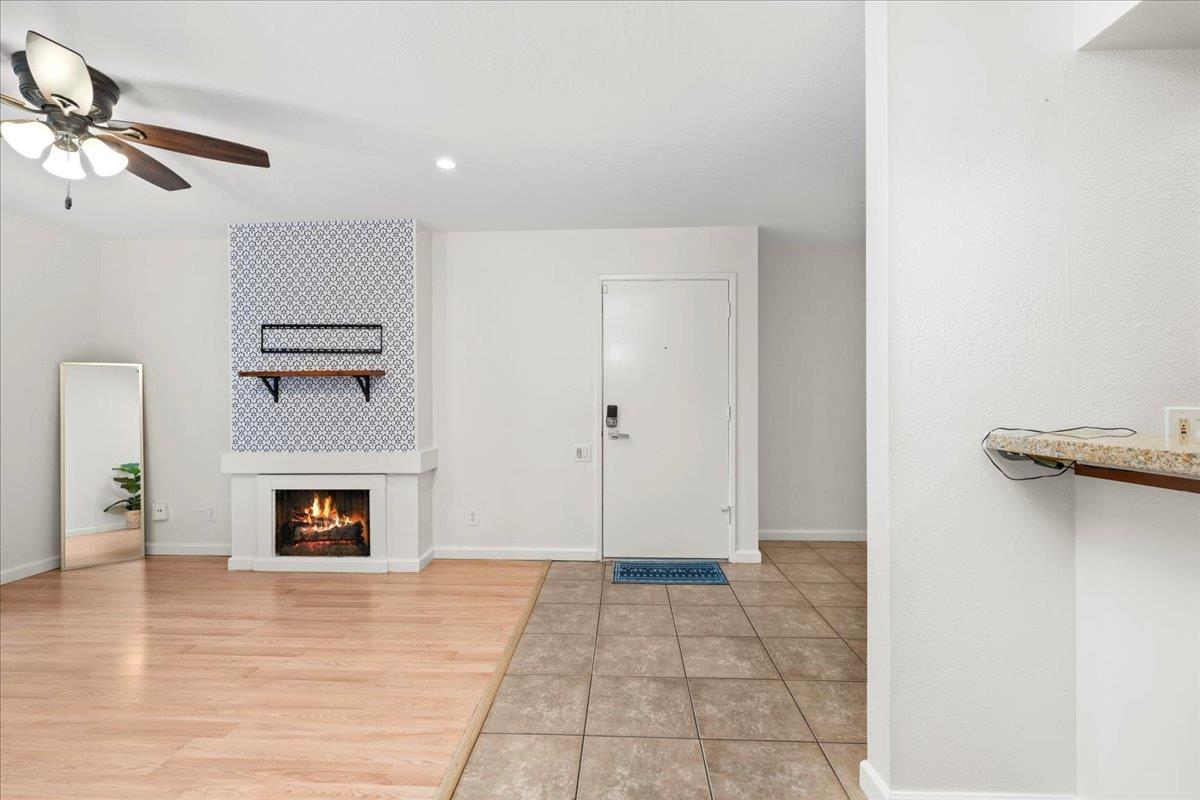 903 Fulton Avenue 407