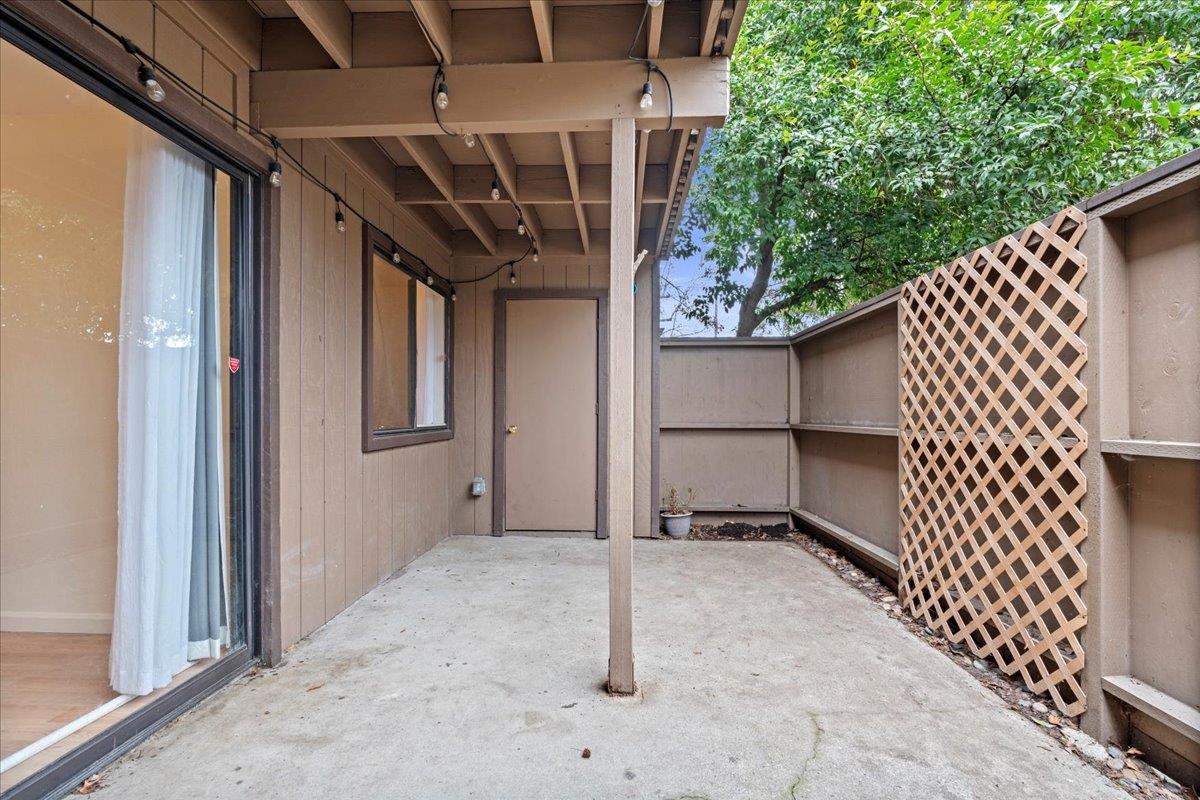 903 Fulton Avenue 407