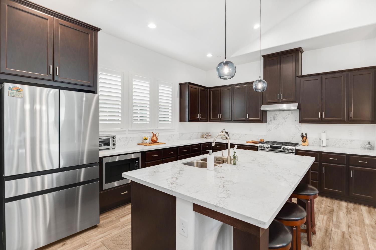 7595 Twin Bridges Lane