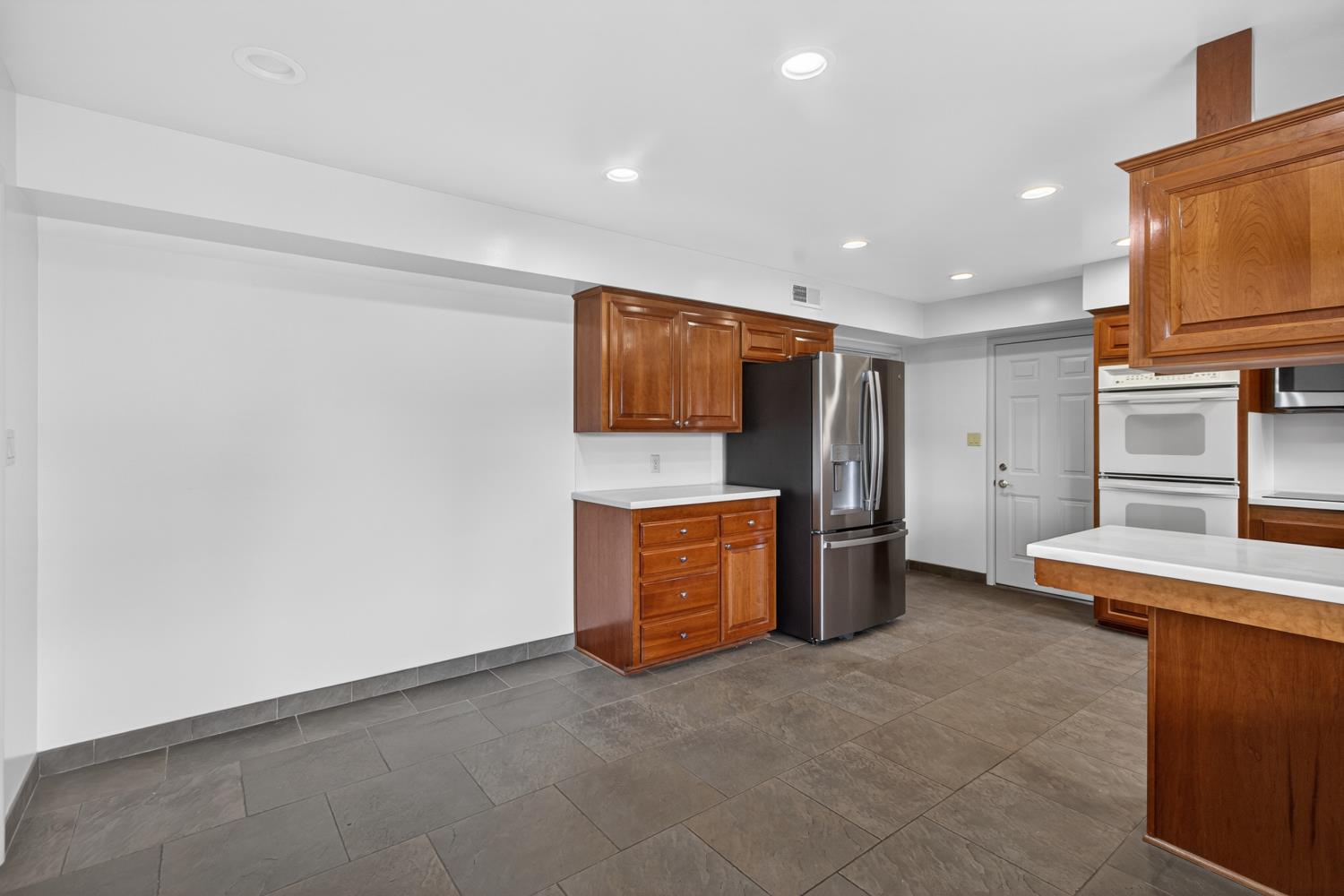 3331 Ellenmere Drive
