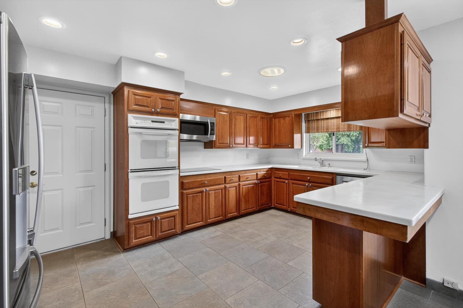 3331 Ellenmere Drive