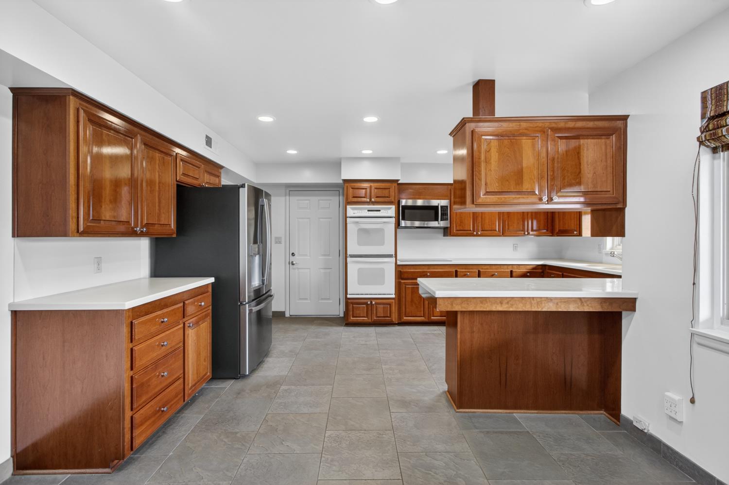 3331 Ellenmere Drive