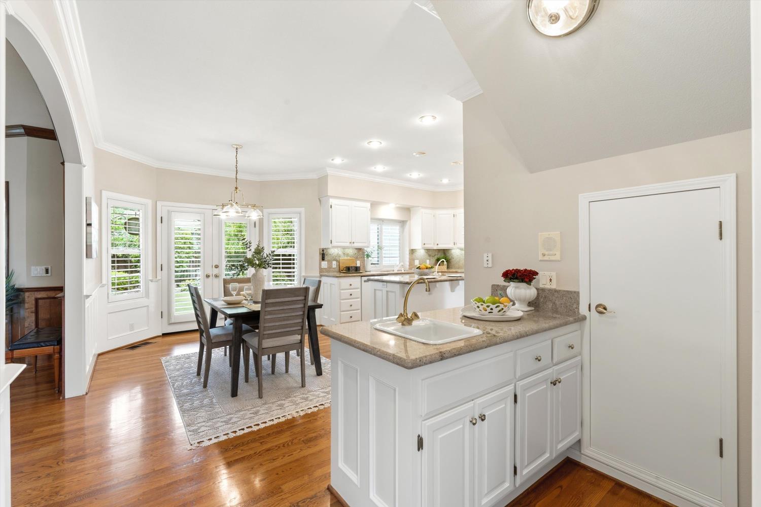875 Shore Breeze Drive