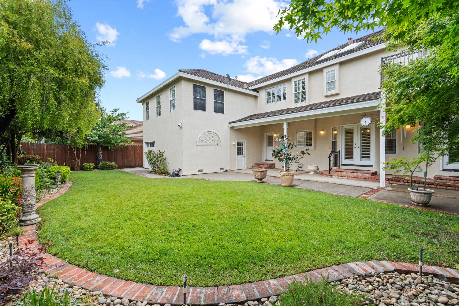 875 Shore Breeze Drive
