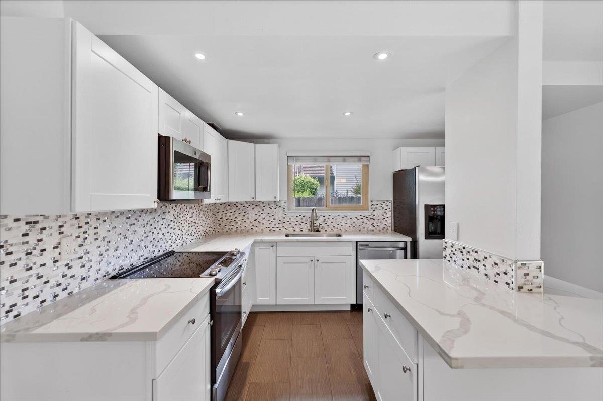 2307 Filmore Lane