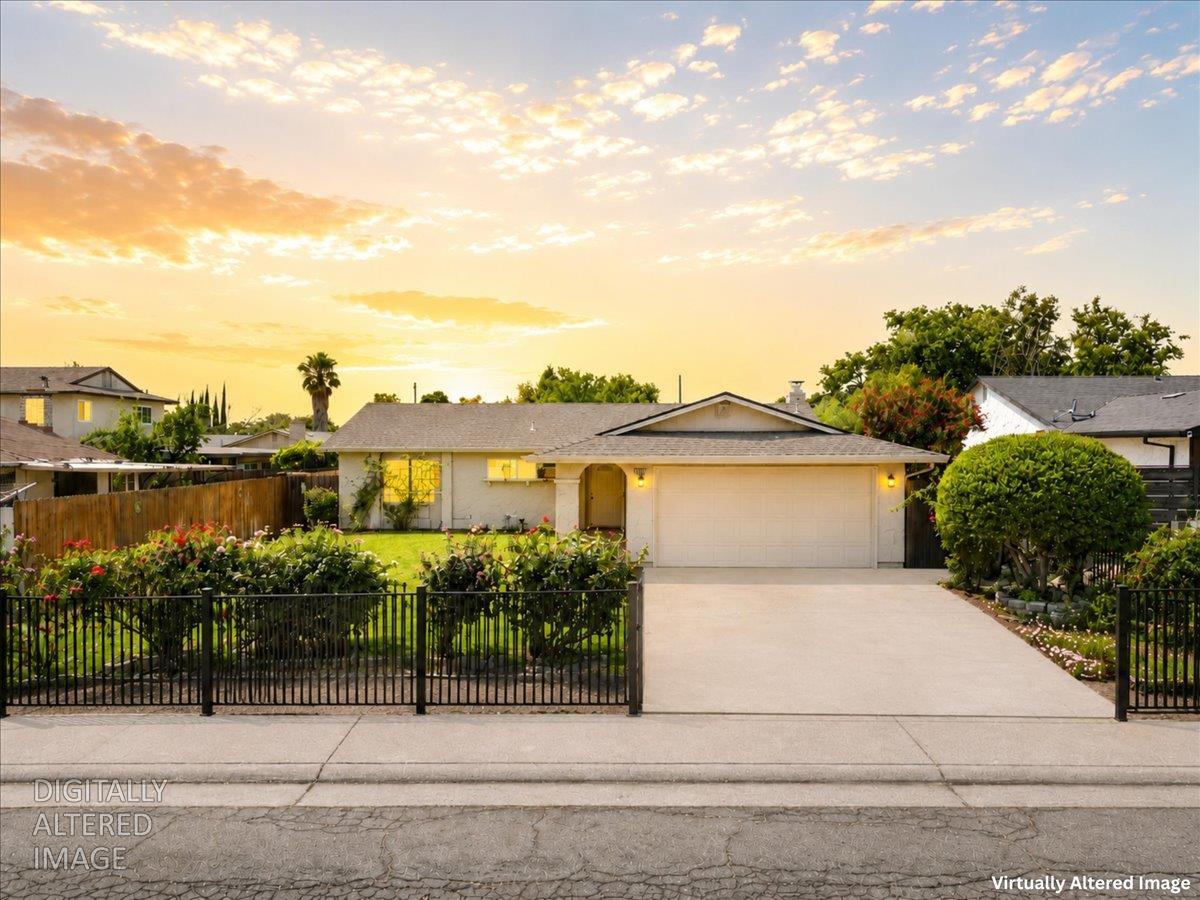 4049 Farmer Way