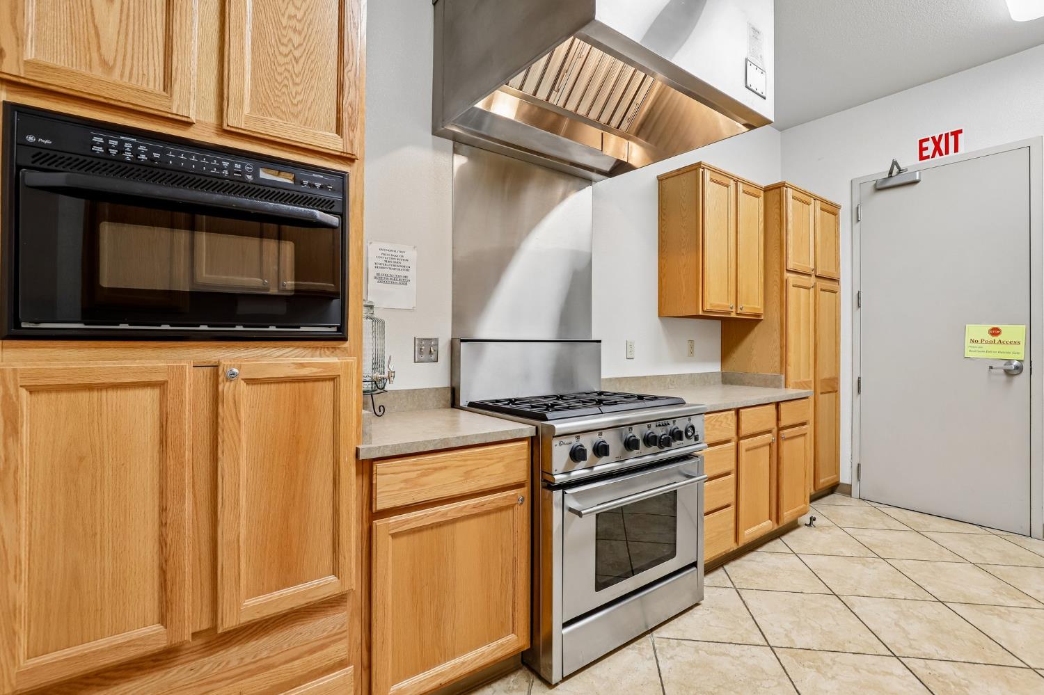 308 Fleming Court