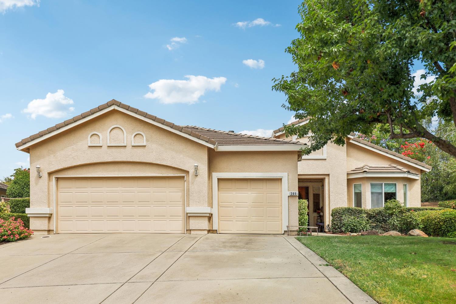 308 Fleming Court