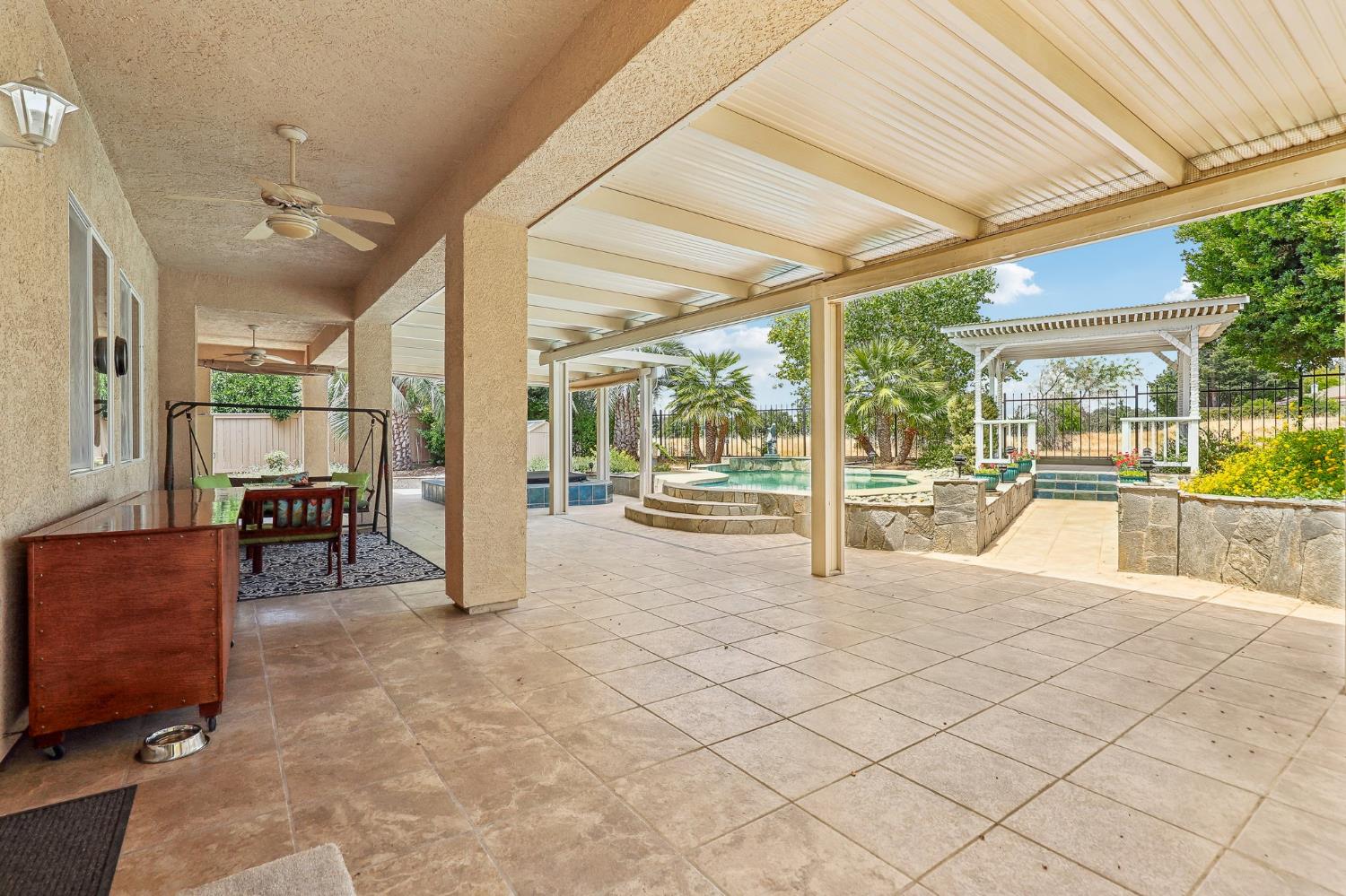 308 Fleming Court