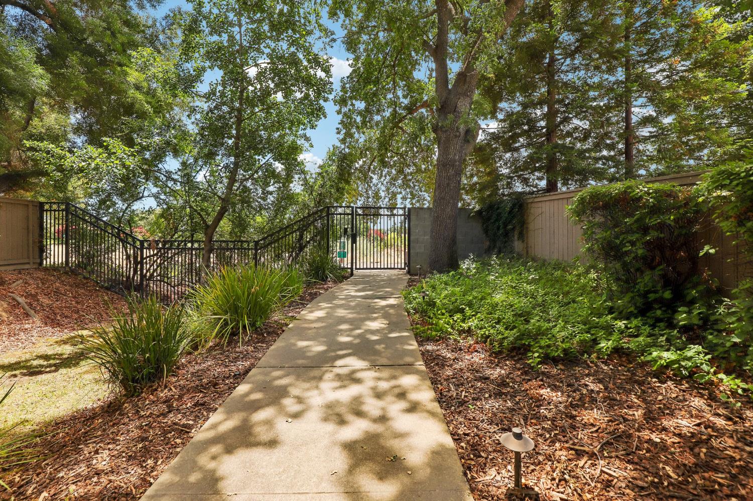 308 Fleming Court