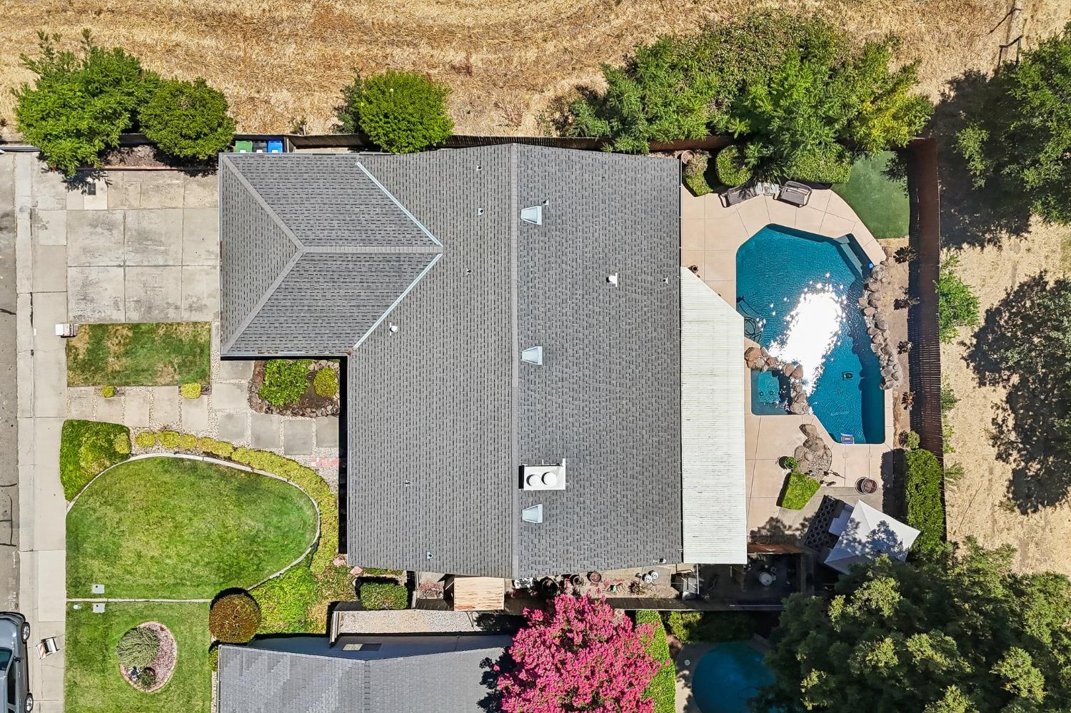 9762 Parktree Way